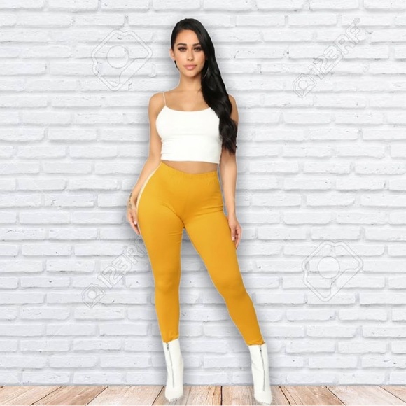 Feathers Womans Fleece-Lined Yellow White Striped High Waist Cropped Leggings - Picture 3 of 15